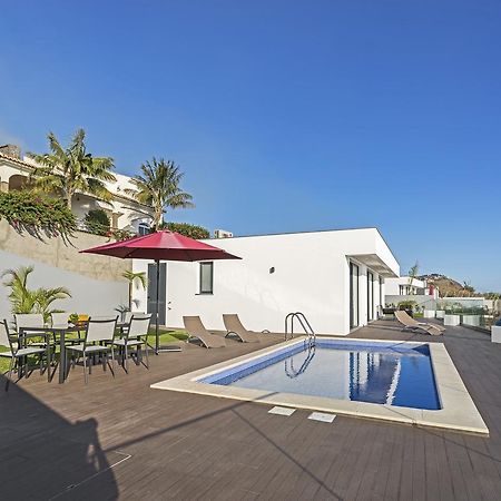 Searenity Vacation Home I By An Island Apart อาร์โกดากาเลียตา ภายนอก รูปภาพ